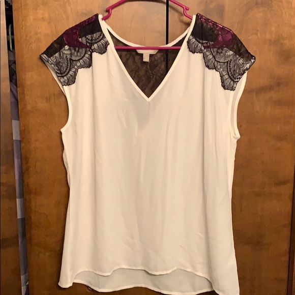 Banana Republic Tops - Banana republic white top with black lace detail